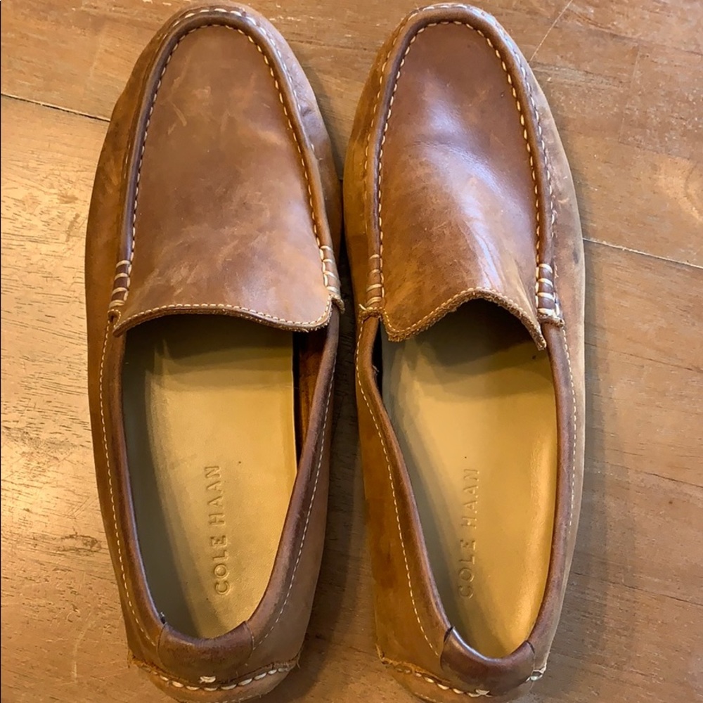 Cole Hann Mens Loafers. Size 9, Tan